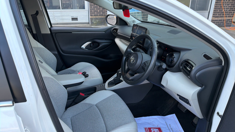 Toyota Yaris 1.5 Hybrid Excel 5dr CVT Hybrid Hatchback